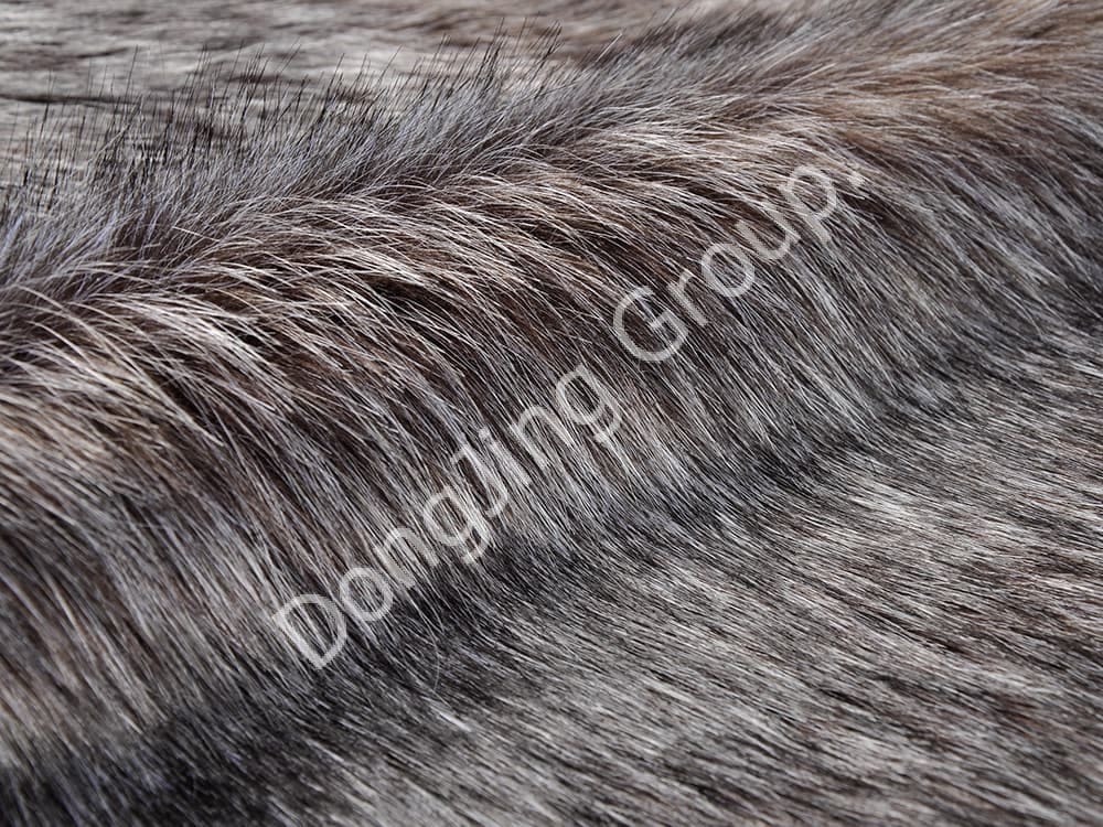 DP0801 - گیره قهوه نوک سفید رنگ شده faux fur fabric