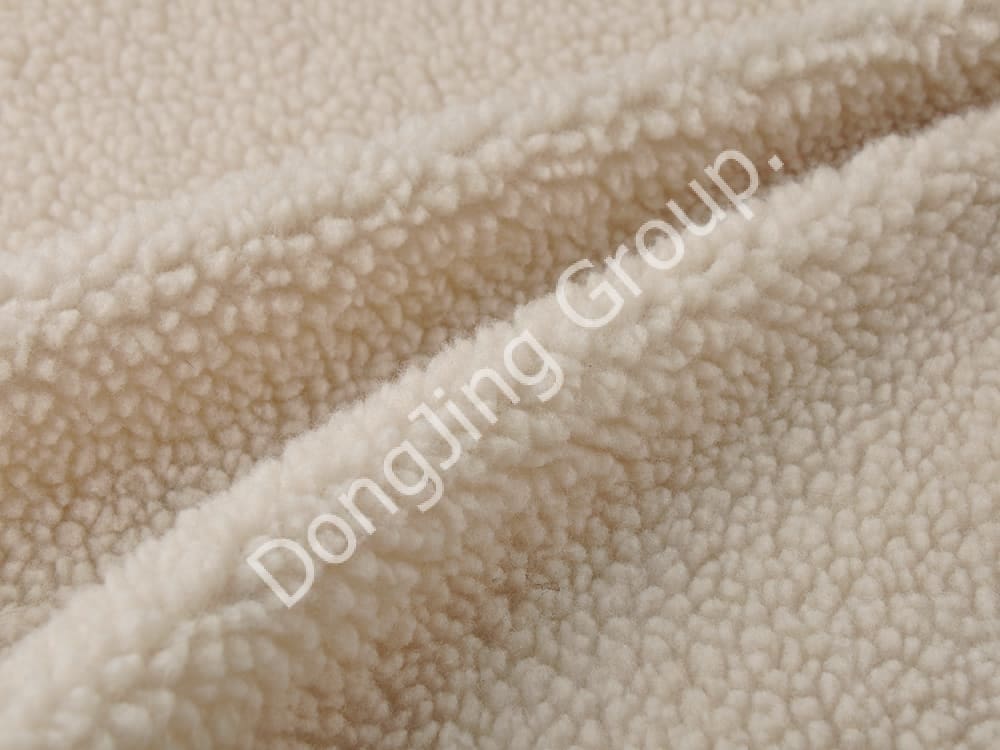 DP0819-پشم بره بژ E1300 faux fur fabric