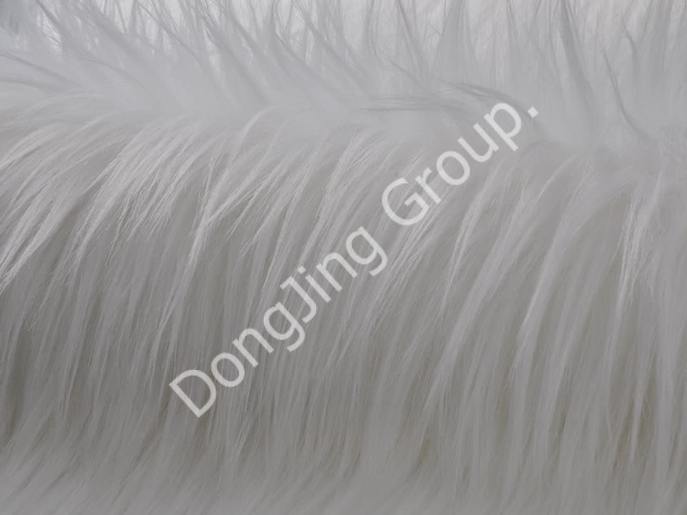 DP1103 - رول نور سفید faux fur fabric